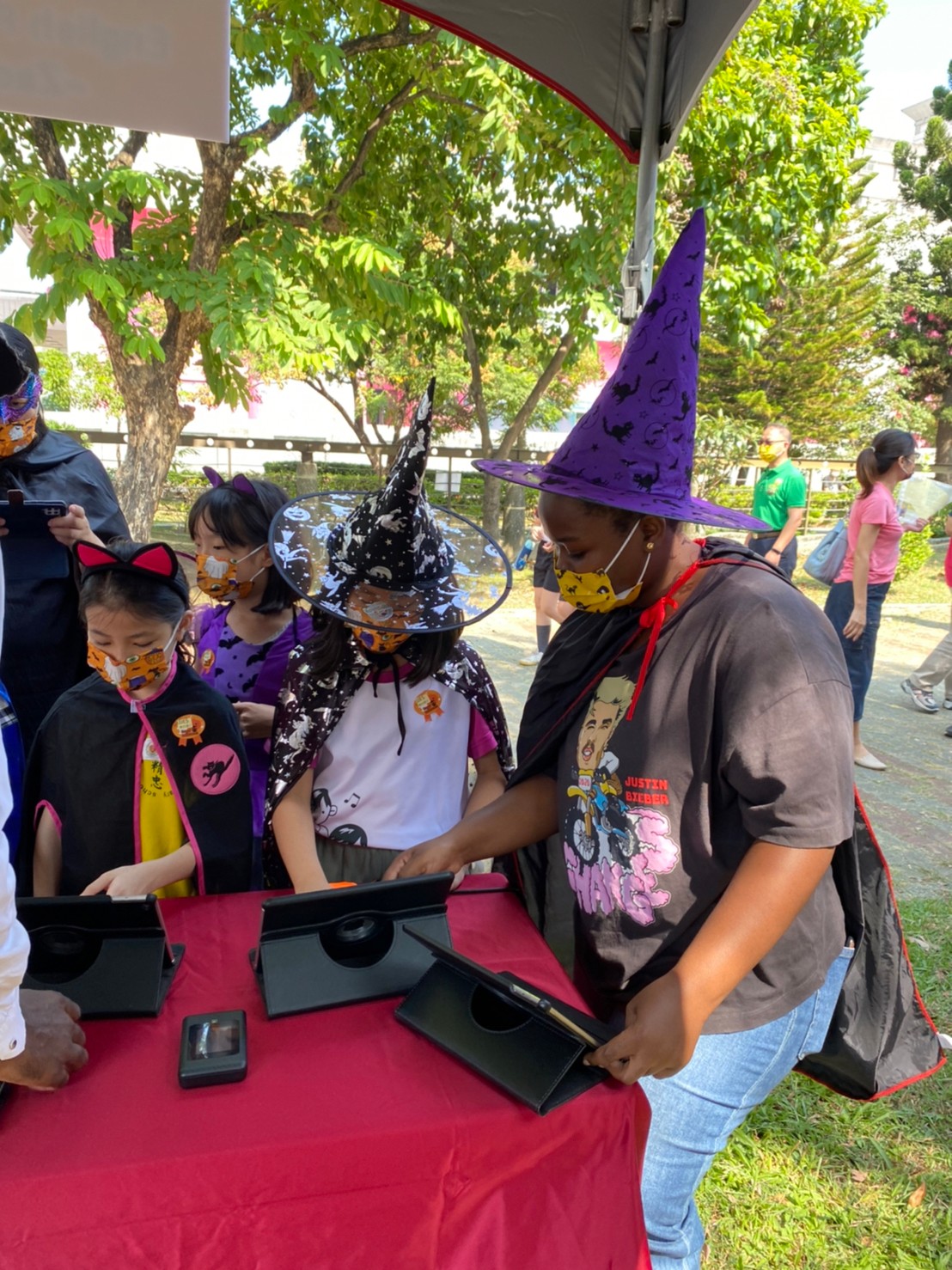 LINE_ALBUM_Happy Halloween_211027_5_0
