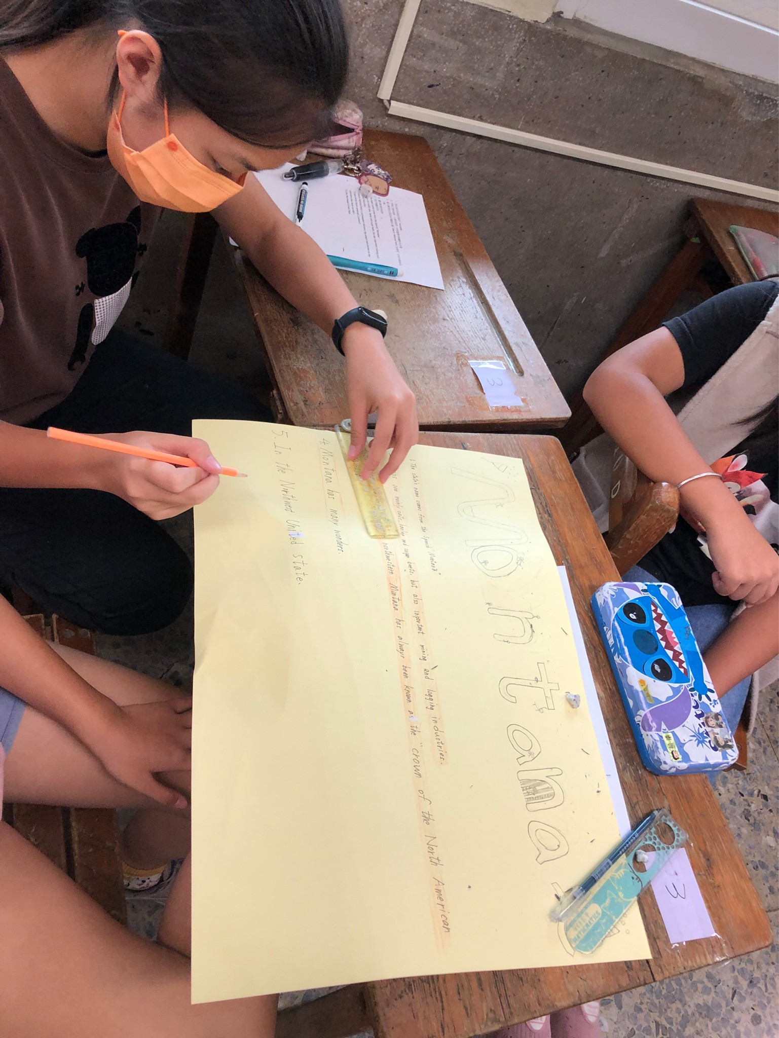 小組共同製作海報3