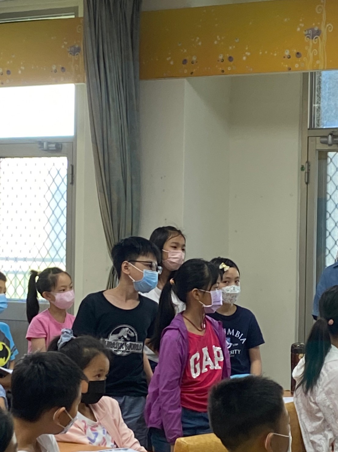 答對者即可坐下