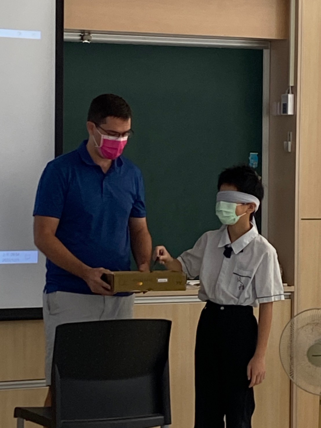 2022/12/01 Andrew 文雅國小 401-402