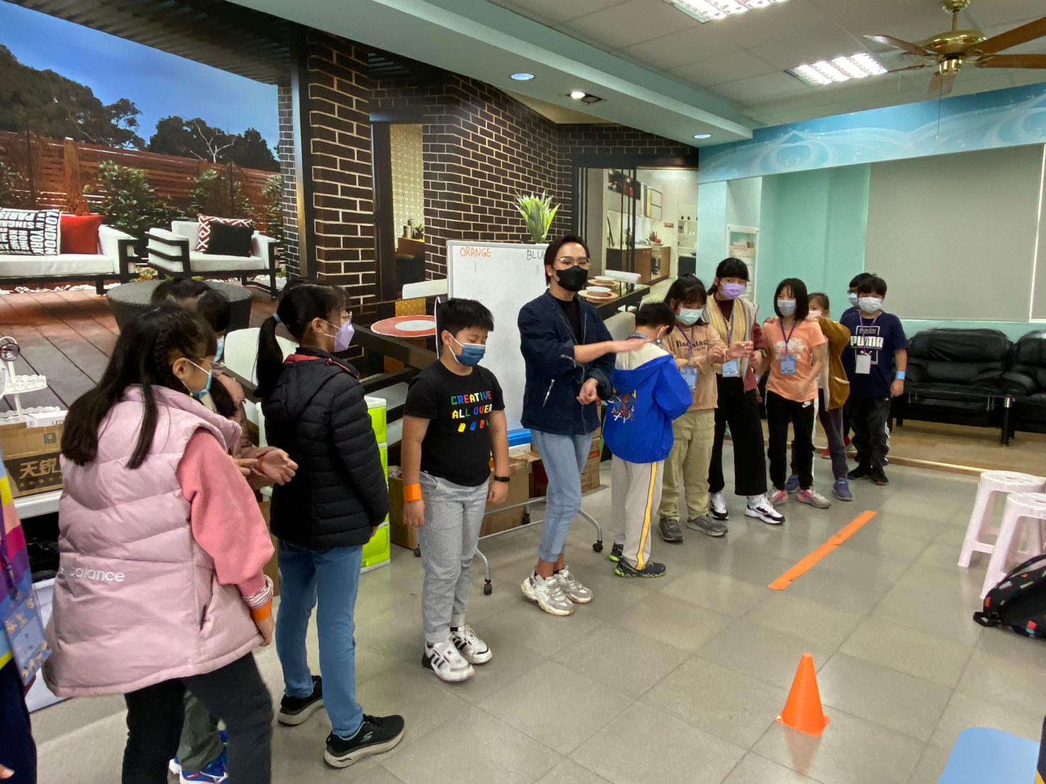 等待闖關中