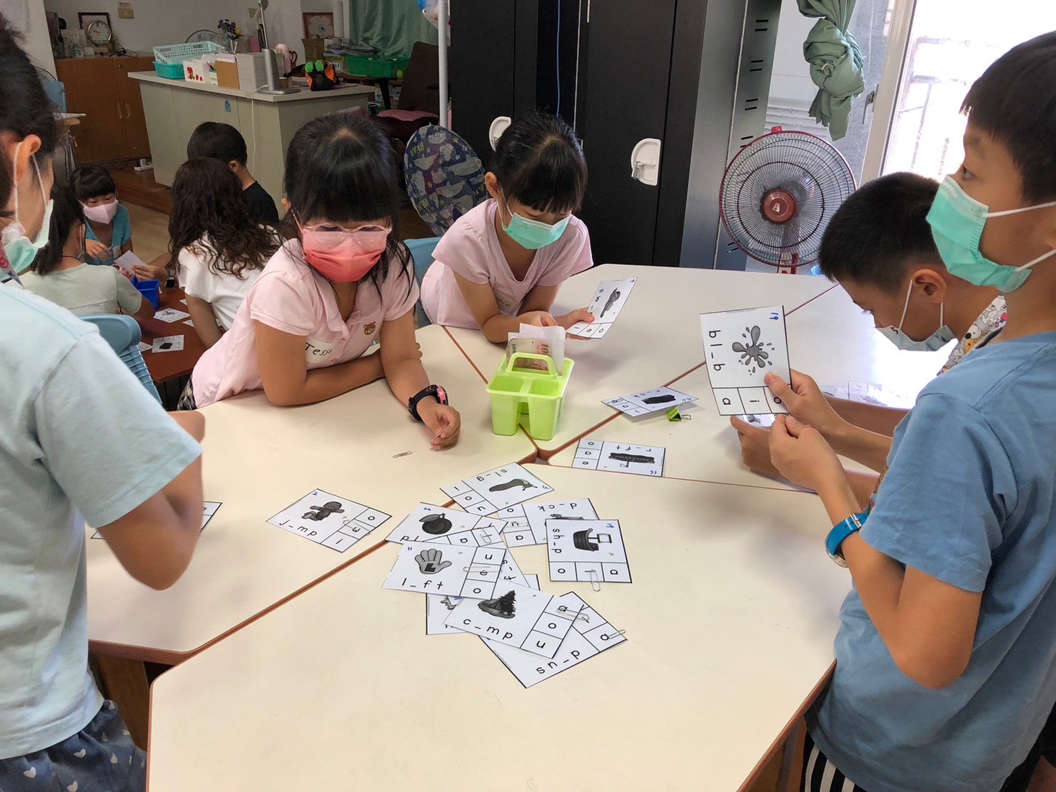 撲克遊戲
