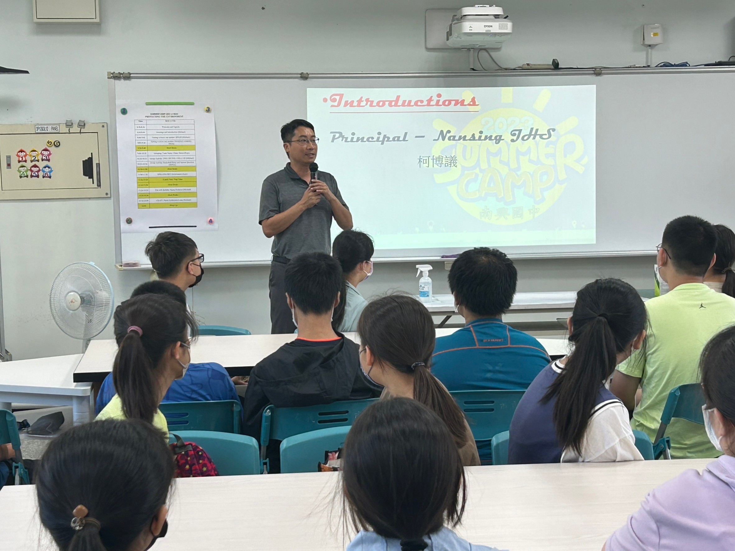 The principal of Nan-Sing gives an opening speech