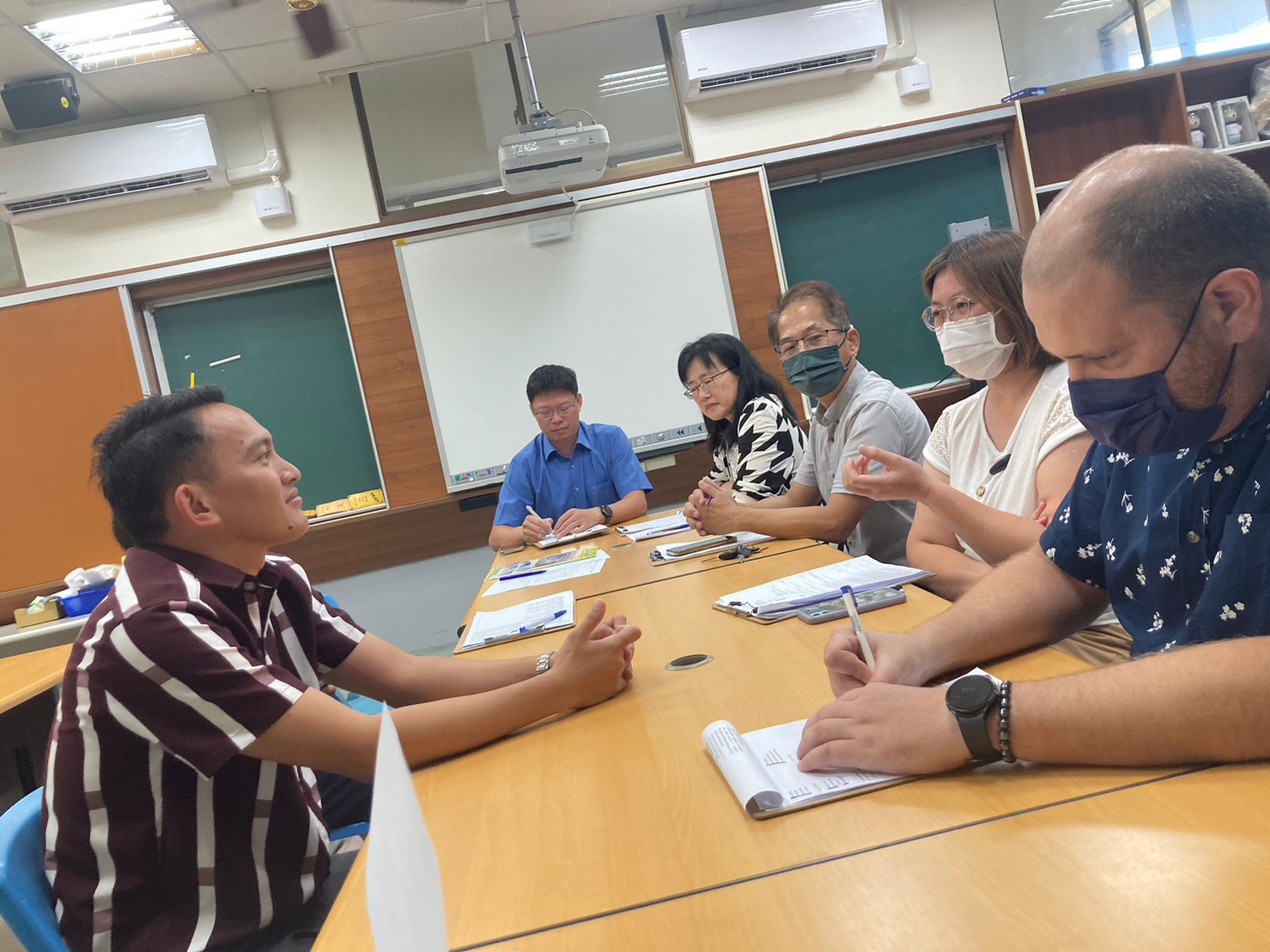 議課