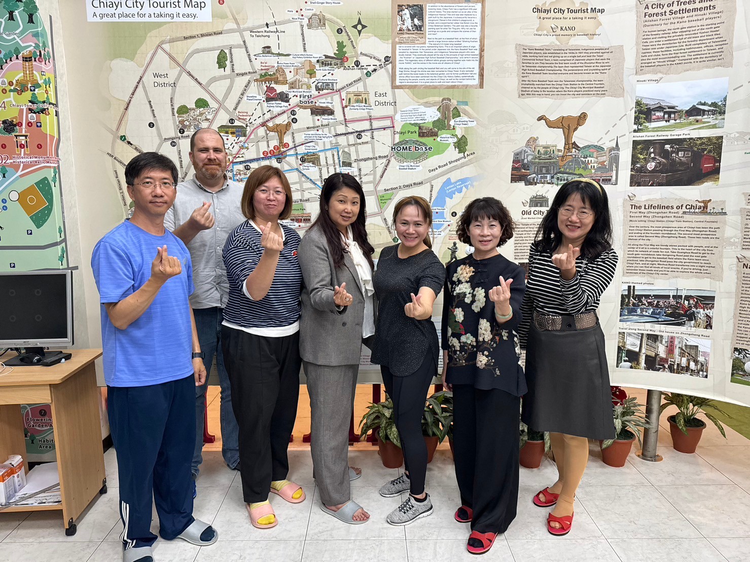 2023/12/15 - Debbie老師, 興嘉國際英語學院