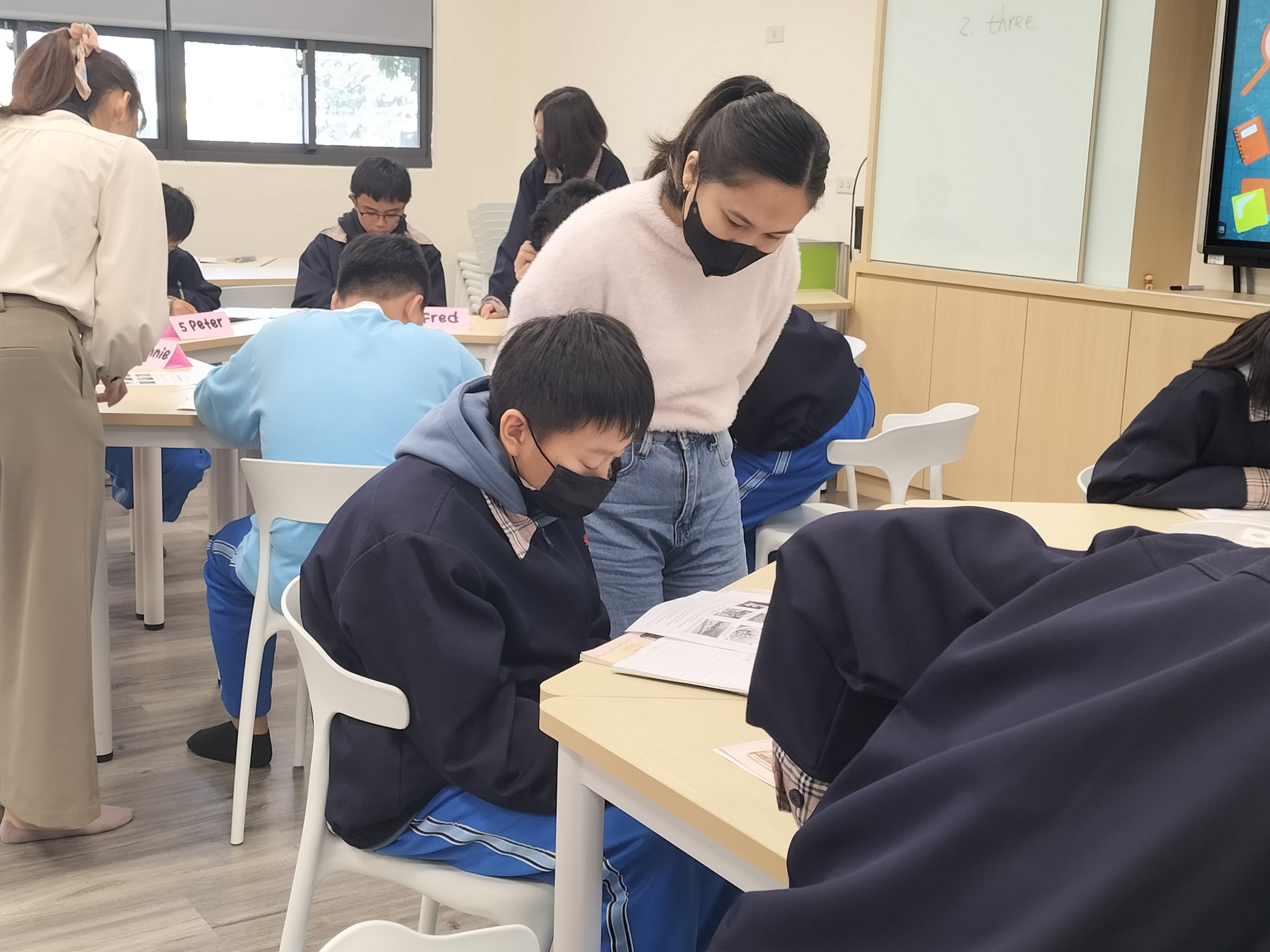 2025/01/07 -北園國中- Mona老師