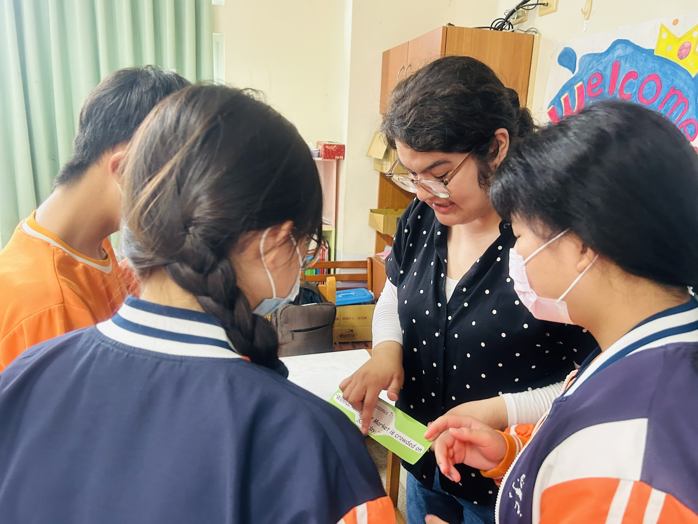 students memorize the sentence