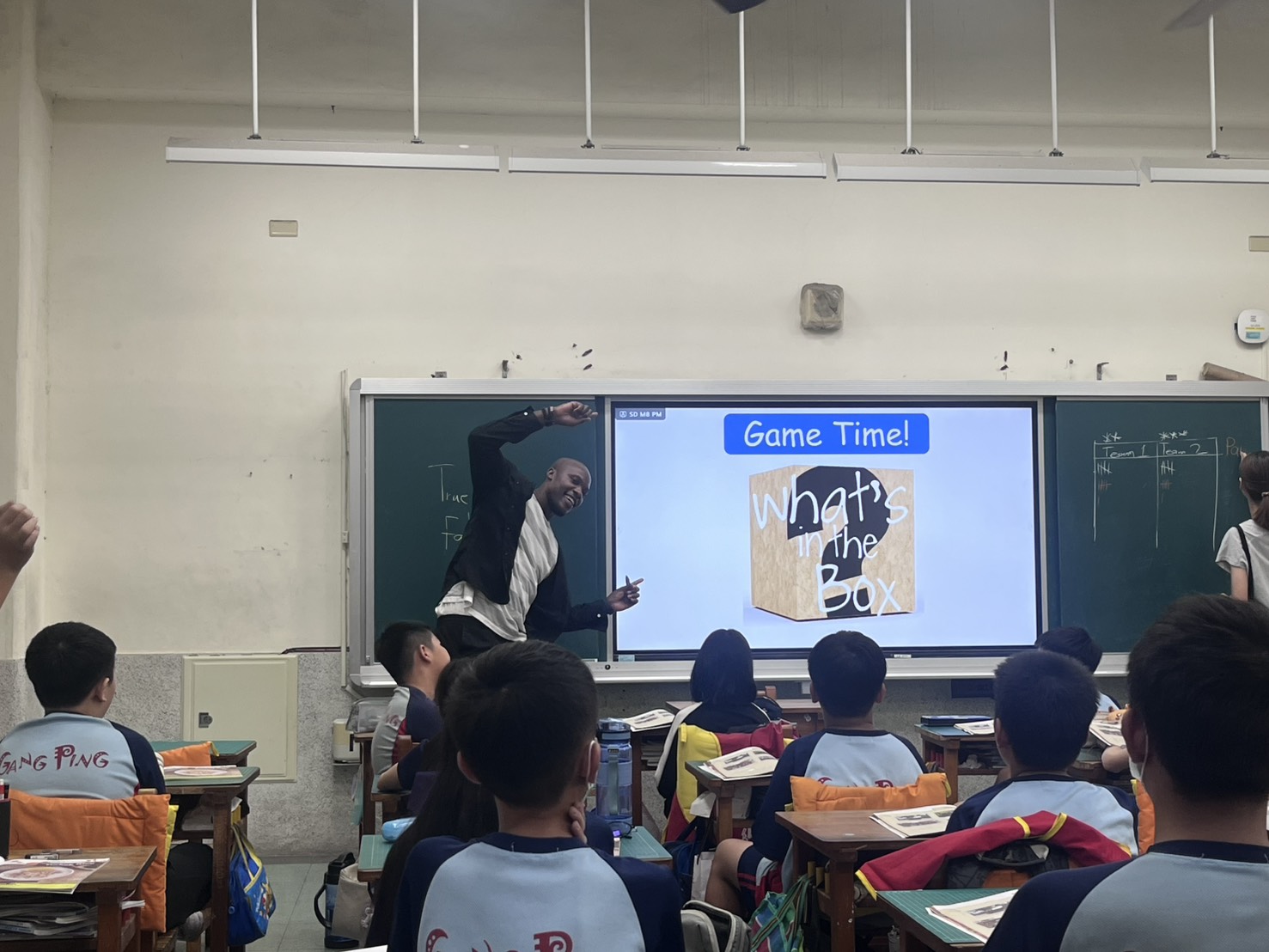 2025/10/23-港坪國小Innocent老師-604班