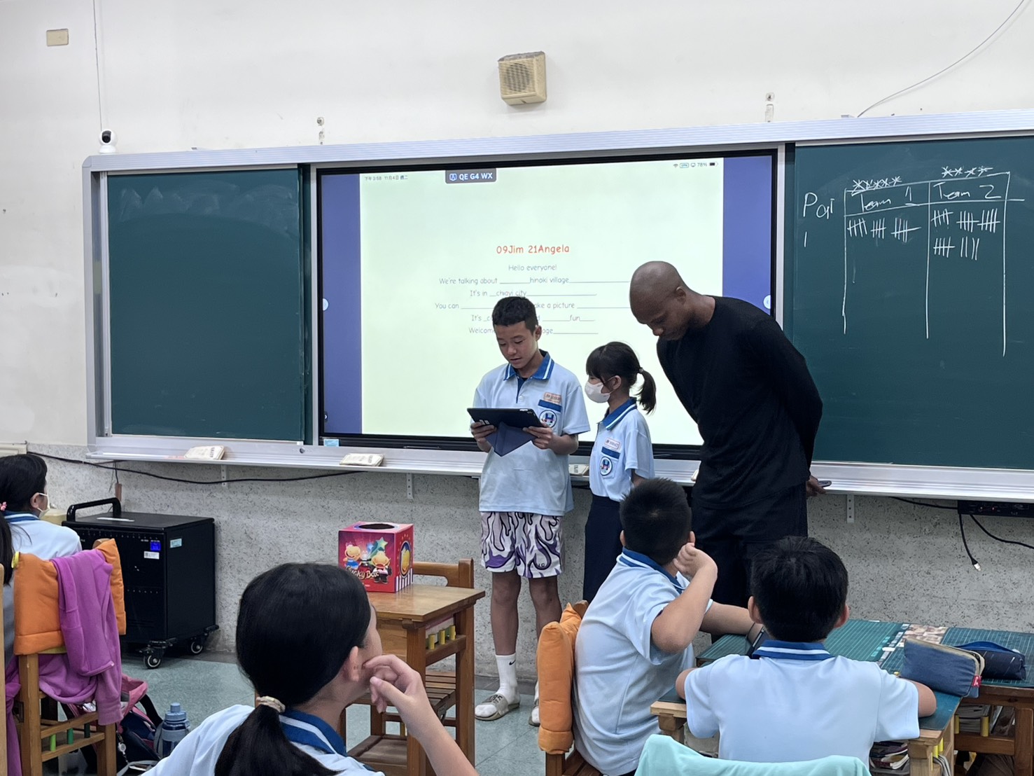 2025/11/04-港坪國小Innocent老師