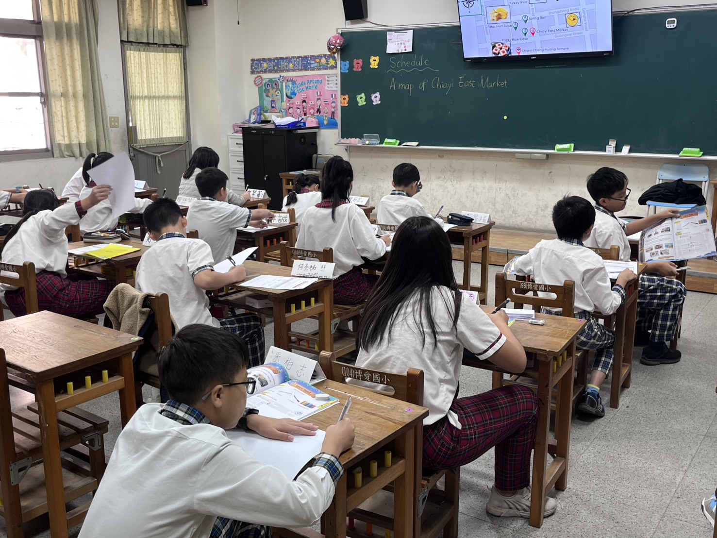 Draw a map of Chiayi East Market